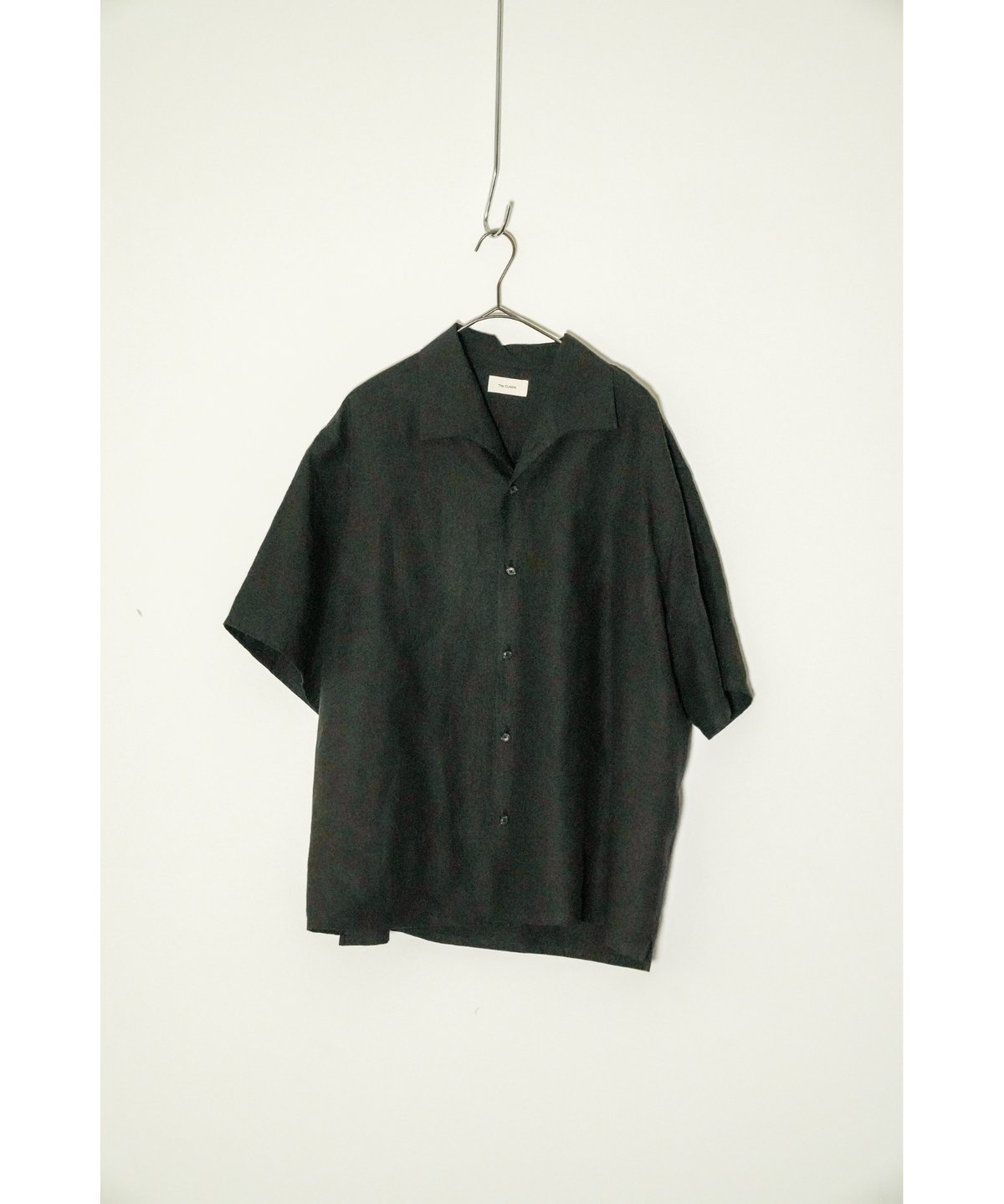 THE CLASIK CLASSIC LINEN POPLINE SHARK COLLAR S