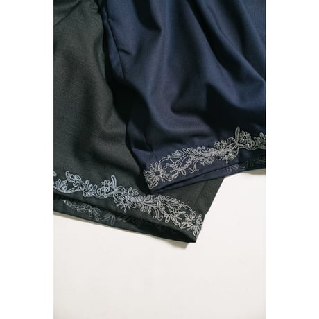 MAATEE&SONS Ex. 裾刺繍 SHORT TROUSER  "和製Tonik Wool"