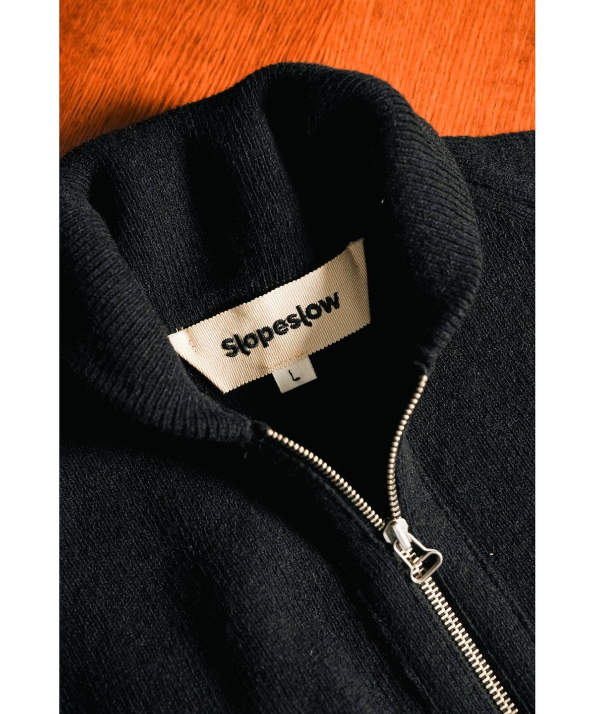 トップス slopeslow Shetlandwool type C-2 slopeslow HARD TWISTED SHETLAND WOOL TYPE C-2 |