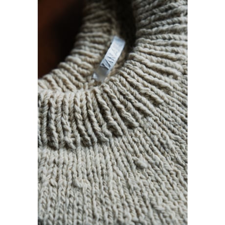 YANABA "ZOFFY" CREW NECK ROUND KNIT