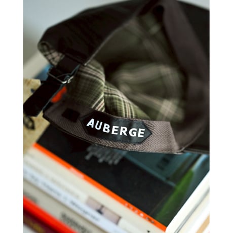 AUBERGE CAP CUIR