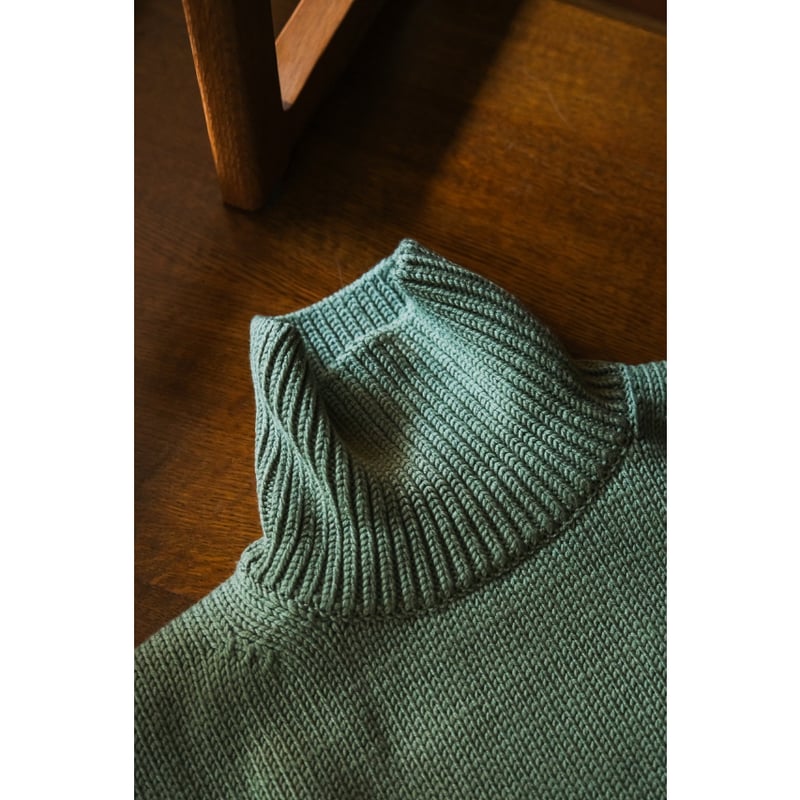 Olde H & Daughter WOOSTED WOOL TURTLE NECK P/O