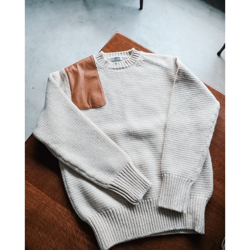 MAATEE&SONS LEATHER PATCH P/O CASHMERE SWEATER