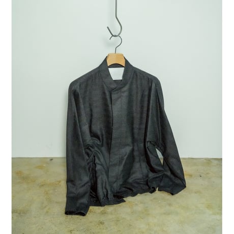 nonnotte "Shadow Herringbone" Draping New Bias Sleeve Blouson
