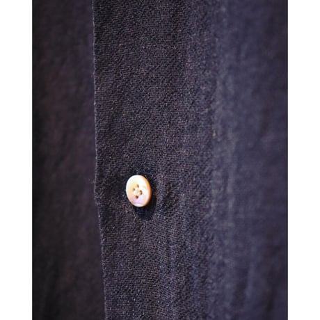 Aquellos Ojos Verdes  Ex. BISHU crepe Classic open collar shirt