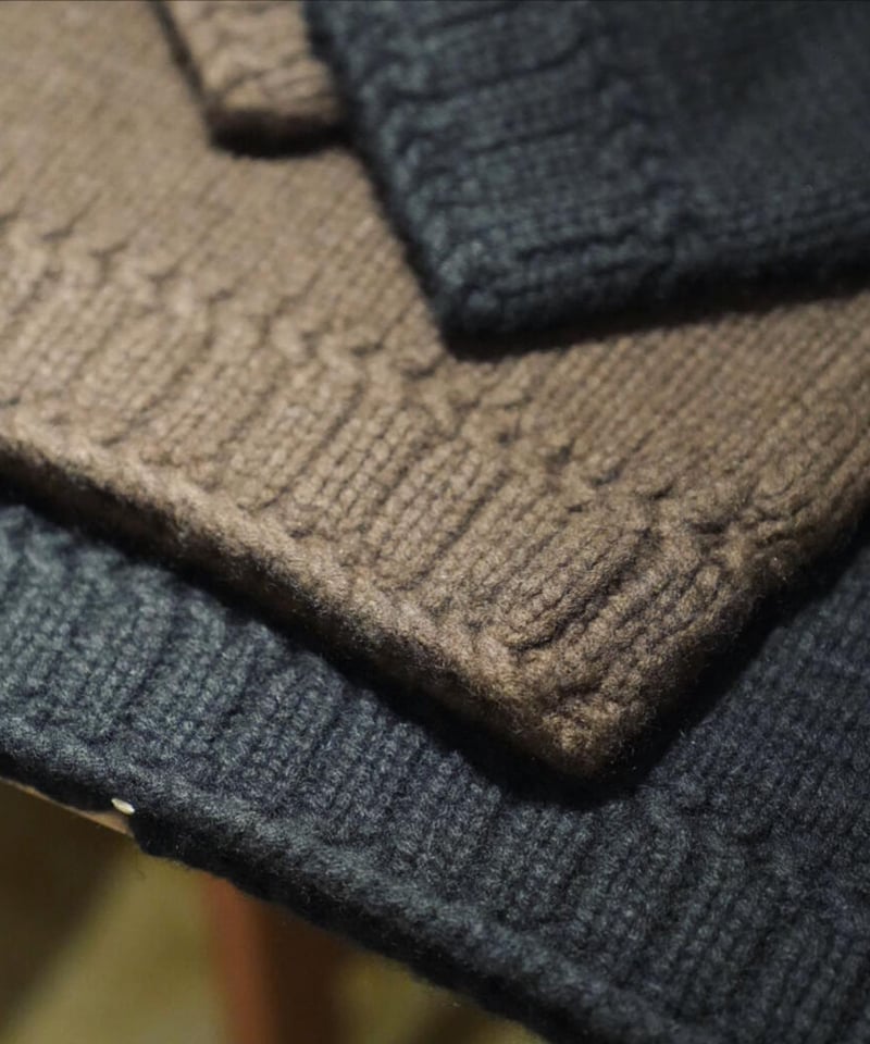 walenode Ex. Tibetan yak Hand knitted cowichan