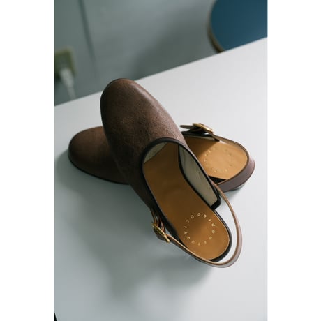 Post Production Face Sandal