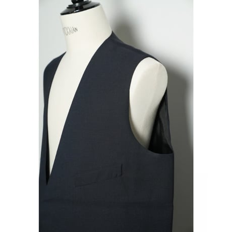 LEA BOBERG Ex. D.W.VEST - BRITISH HIGH TWIST WOOL/STANDEVEN