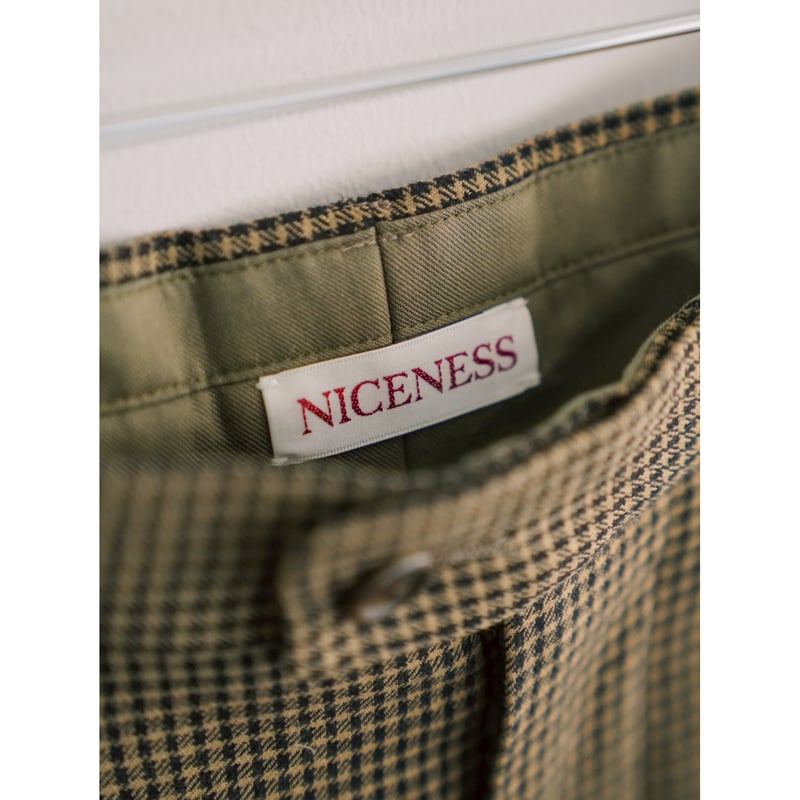 NICENESS S.AYLER | MusterWerk