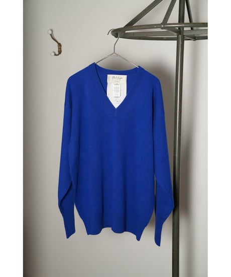 Olde H & Daughter CASHMERE V-NECK KNITWEAR