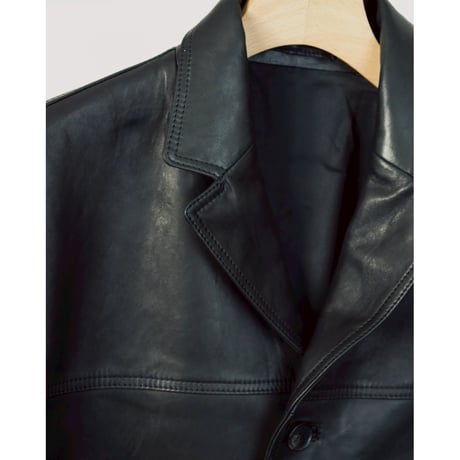 The CLASIK LEATHER JACKET