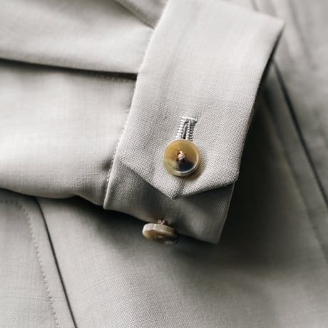 The CLASIK DORMEUIL TONIK WOOL HARRINGTON