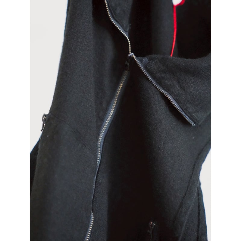 barbell object flower vest | MusterWerk