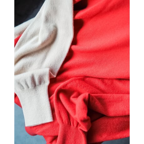 Olde H & Daughter AGED CASHMERE PLAIN STITCH CREW NECK P/O