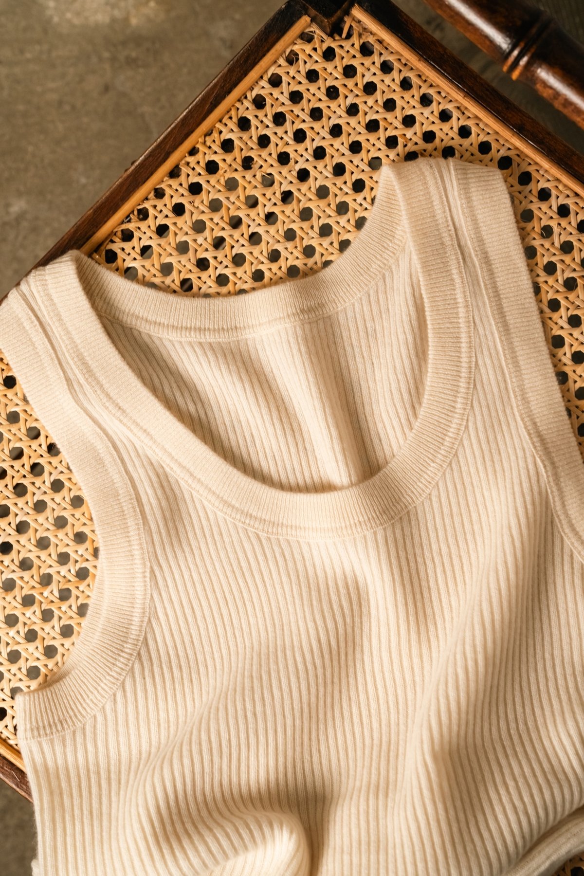 PICEA Ex. BABY CASHMERE RIB TANK TOP | MusterWerk PICEA Ex. BABY CASHMERE RIB TANK TOP | MusterWerk