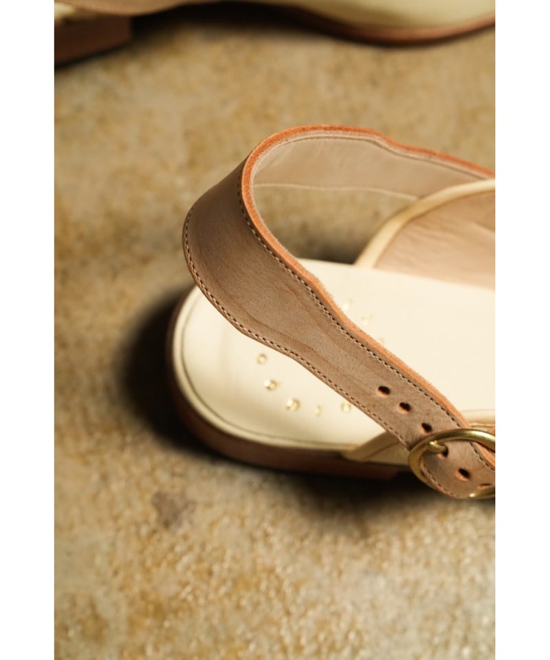 Post Production Ex. 白鞣しGoat Face Sandal | Muste Post Production Ex. 白鞣しGoat Face Sandal | Muste