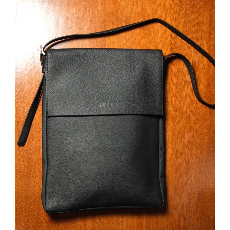 RAKINES E shrink - Marc | MusterWerk