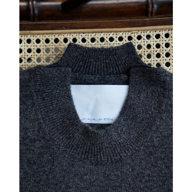 新品 nonnotte Silt Crew Neck Pullover ニット nonnotte SLIT CREW NECK PULLOVER | MusterWerk