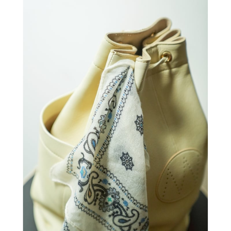 MAATEE&SONS Ex. CASHMERE HANDKERCHIEF | MusterWerk