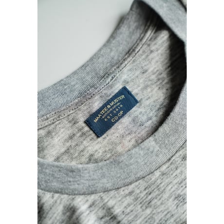 MAATEE&SONS⁣ Ex. REPUBLIC OF UTSUBO TEE "DAD'S CLOTHES FOR THE HOLIDAYS"