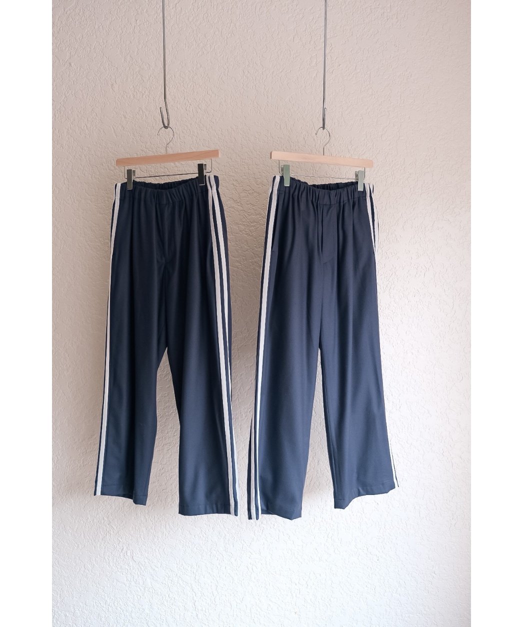 un/unbient Ex. SIDE LINE EASY TROUSERS -BOOTCUT