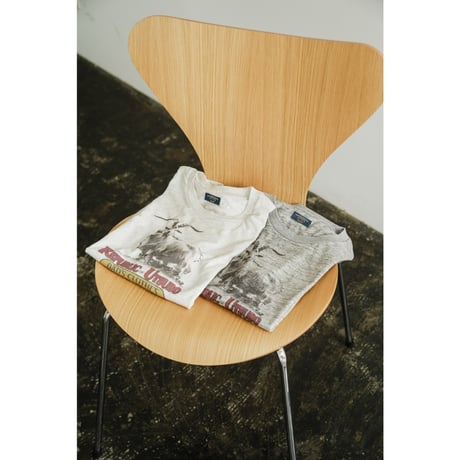 MAATEE&SONS⁣ Ex. REPUBLIC OF UTSUBO TEE "DAD'S CLOTHES FOR THE HOLIDAYS"