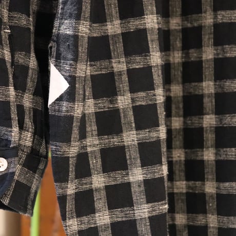 Aquellos Ojos Verdes  CADI CK Band collar Relax shirt