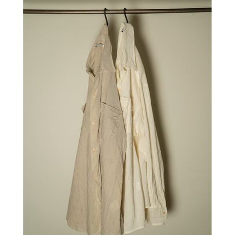 MAATEE&SONS NOT A PLAIN SHIRTS