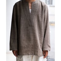 Aquellos Ojos Verdes Bulgarian natural mosaic wool Key neck smock