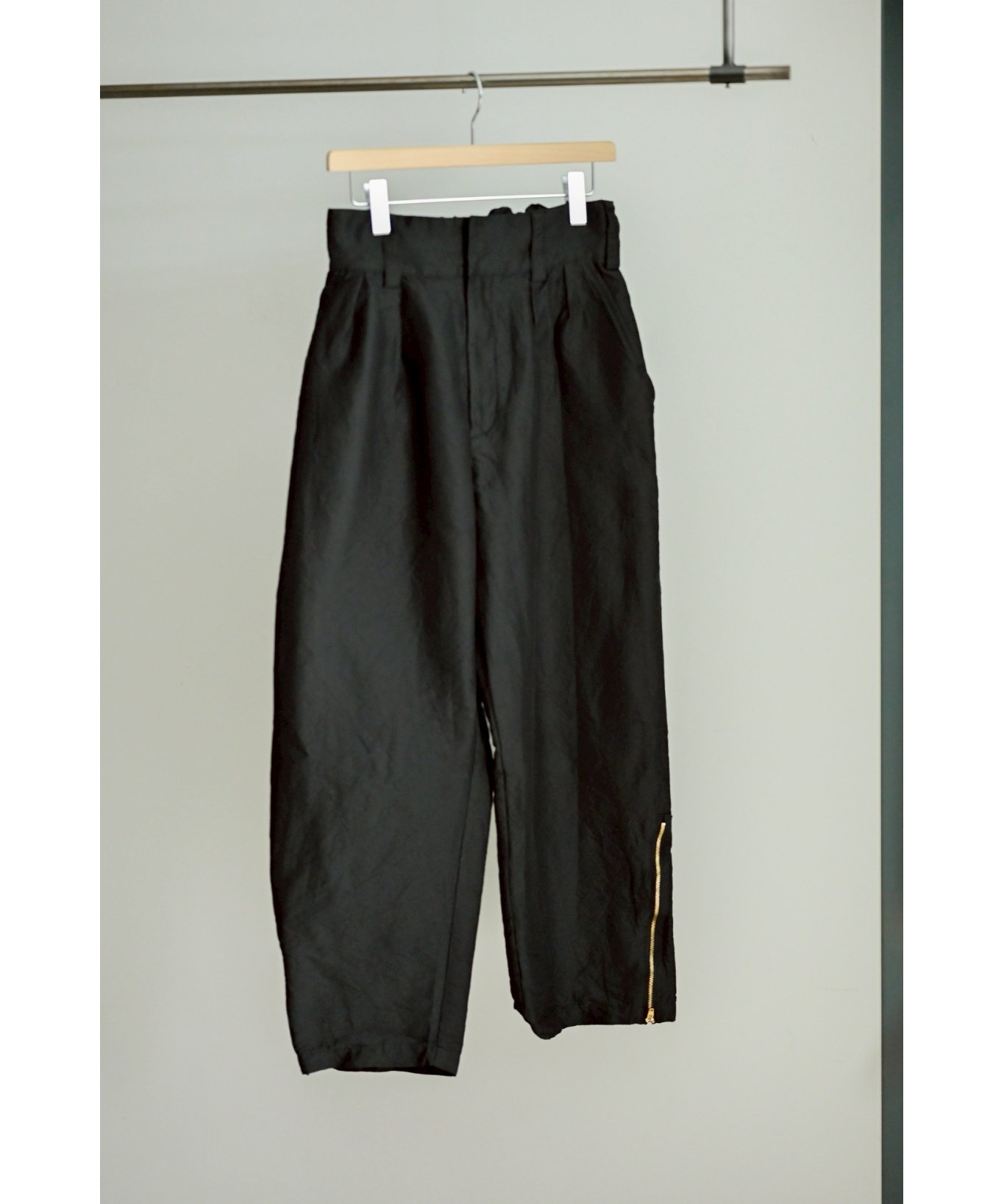 barbell object zipper pt | MusterWerk
