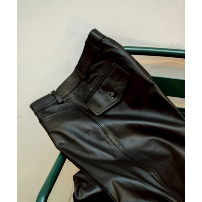 BIBOJA High Waisted Flare Trousers - LAMB LEATH