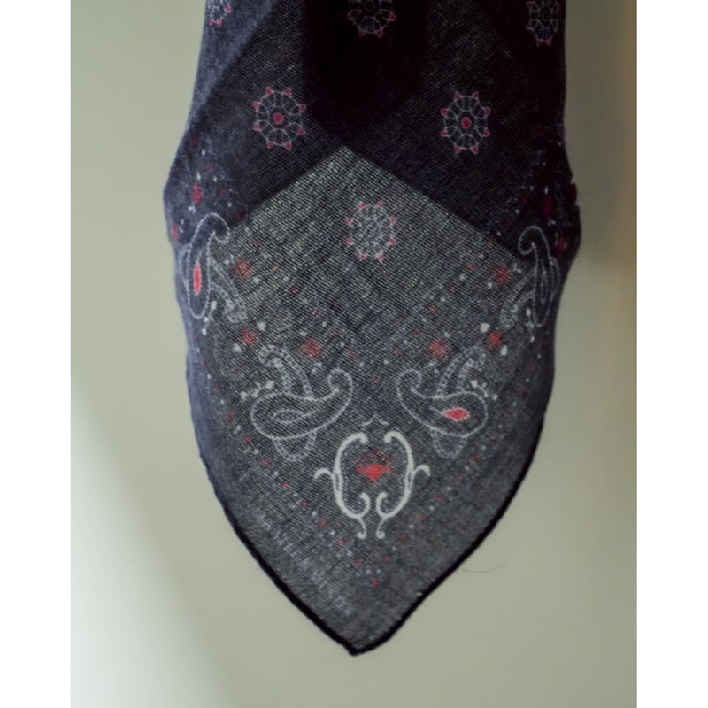MAATEE&SONS Ex. CASHMERE HANDKERCHIEF | MusterWerk