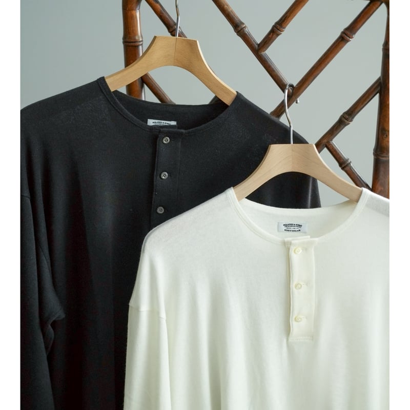 MAATEE&SONS L/S HENRY NECK TEE | MusterWerk