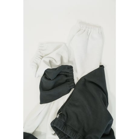MEDIUM SPORTSWEAR WARMUP PANTS "HARD LOOPBACK"