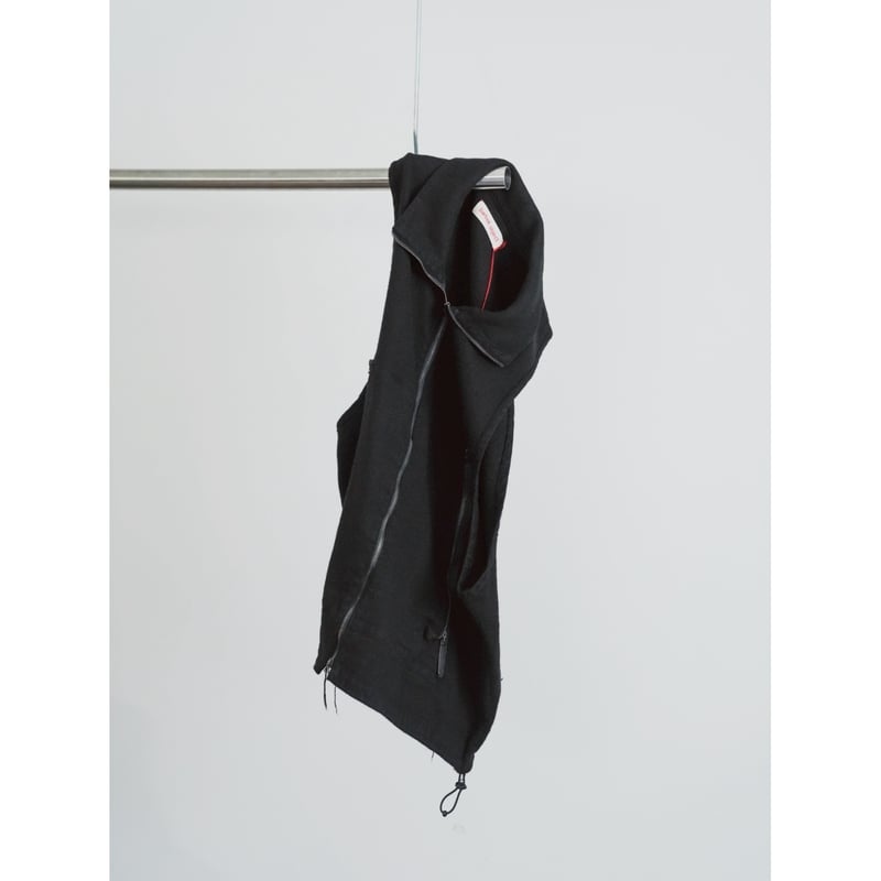 barbell object flower vest | MusterWerk