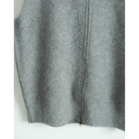 RAINMAKER FOX CASHMERE  ZIP-UP VEST