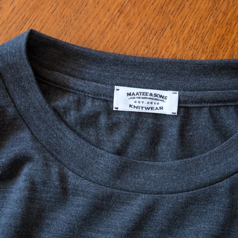 【MAATEE&SONS】WASHABLE SILK POCKET TEE MAATEE&SONS WASHABLE SILK POCKET-TEE | MusterWerk