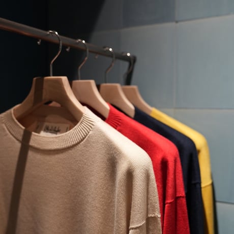 Olde H & Daughter SILK PLAIN STITCH CREW NECK KNITWEAR