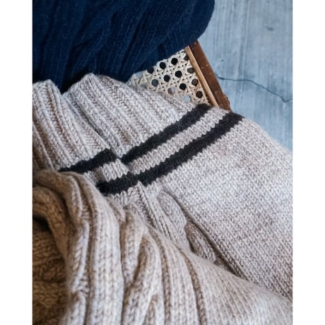 slopeslow Camel Cashmere CABLE HAND KNITTING CRICKET SWEATER