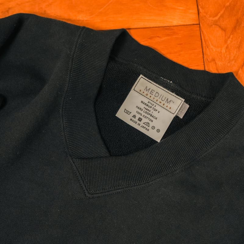 MEDIUM SPORTSWEAR WARMUP TOP V 