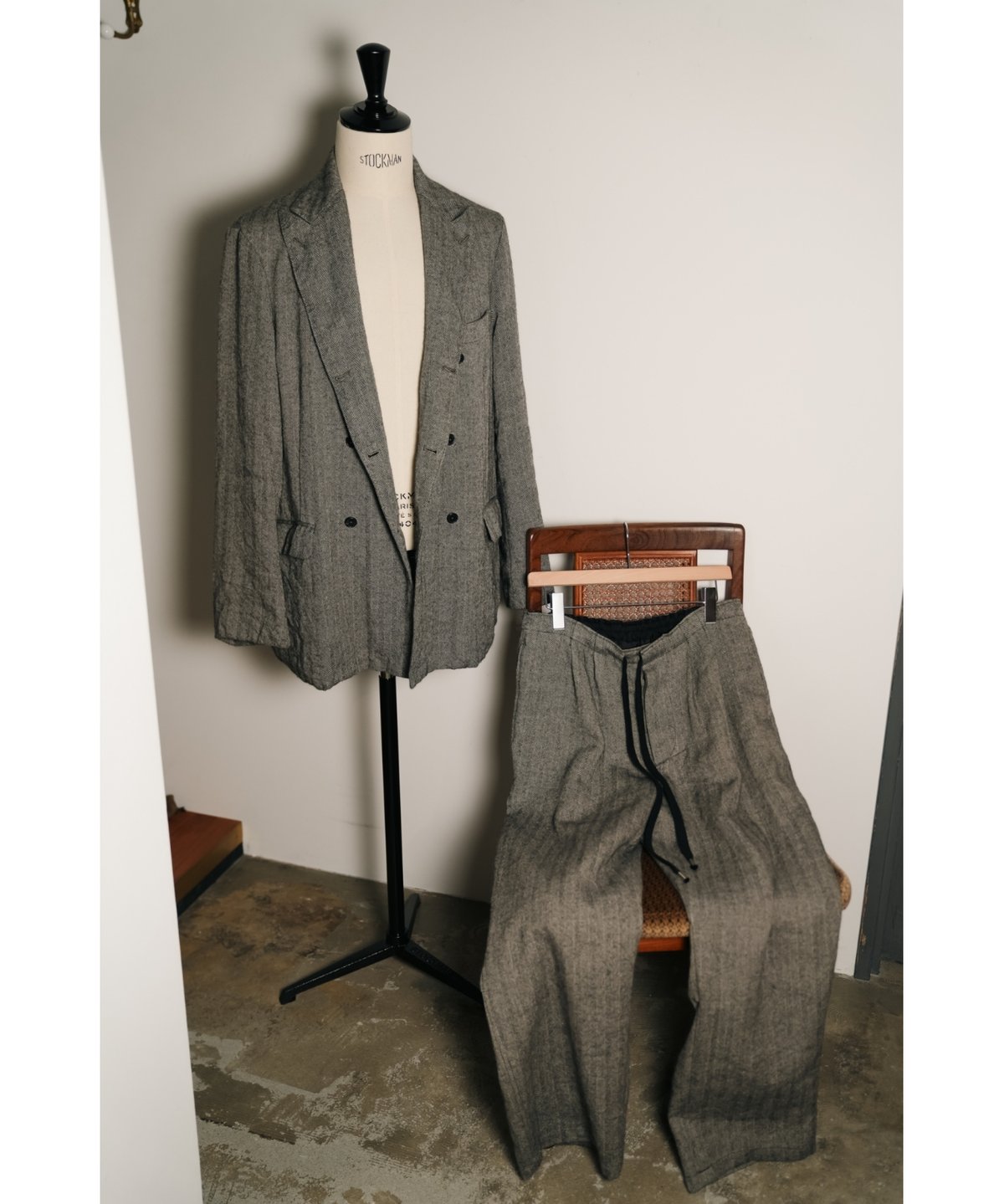 スーツ MAATEE&SONS / HERRINGBONE EASY PANTS fit=scale-down,w=1200