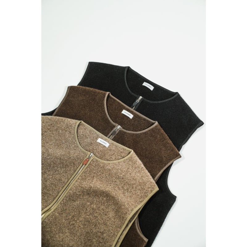 26AW受注】WALENODE innocent YAK Zip-up vest | Mu 26AW受注】WALENODE innocent YAK Zip-up vest | Mu