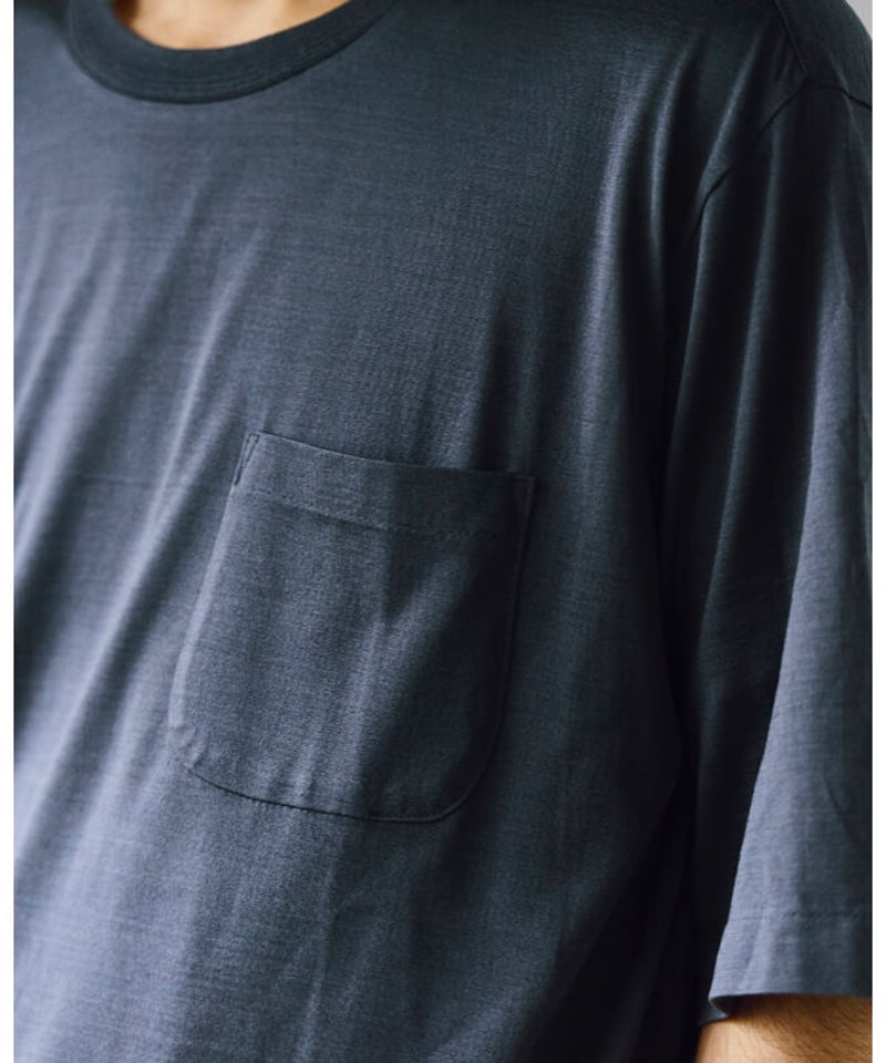 MAATEE&SONS Washable SILK Pocket Tee | MusterWerk