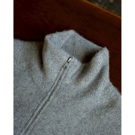 RAINMAKER FOX CASHMERE  ZIP-UP VEST