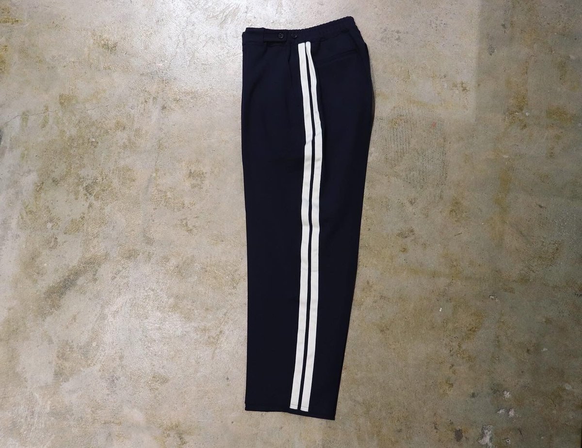 RAINMAKER Ex. PONTE ROMA PLEATED SIDE STRIPES T RAINMAKER Ex. PONTE ROMA PLEATED SIDE STRIPES T