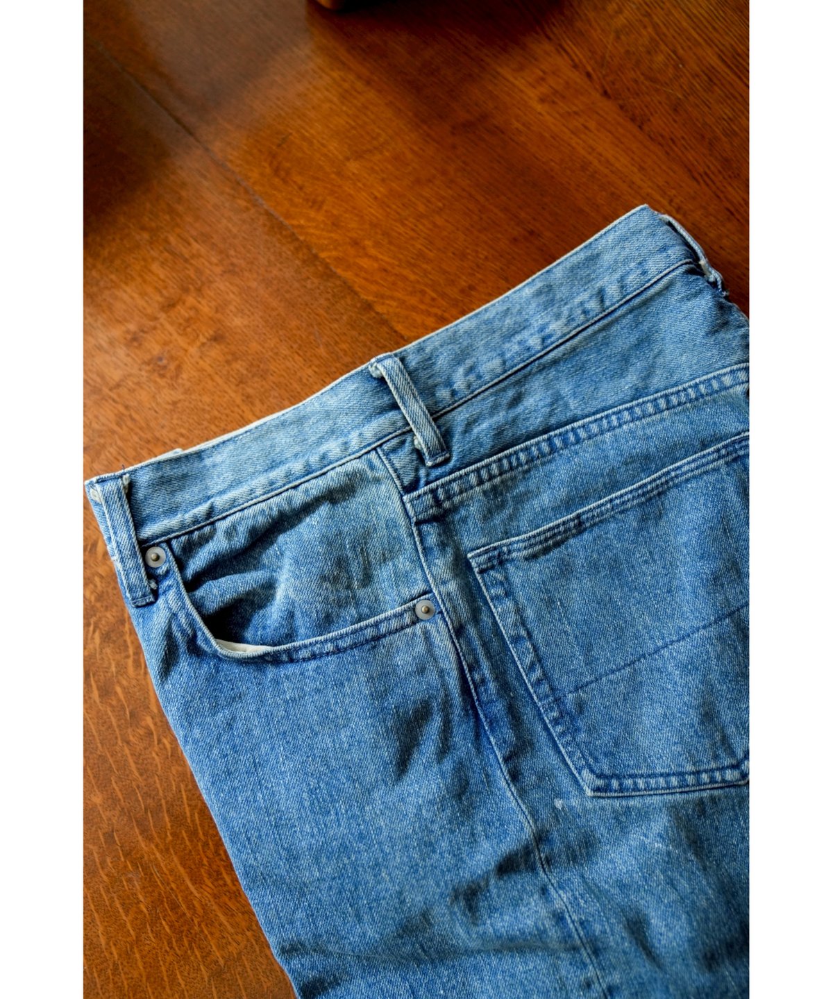 RAINMAKER Ex. PAINTED DENIM SEMI FLARED TROUSER