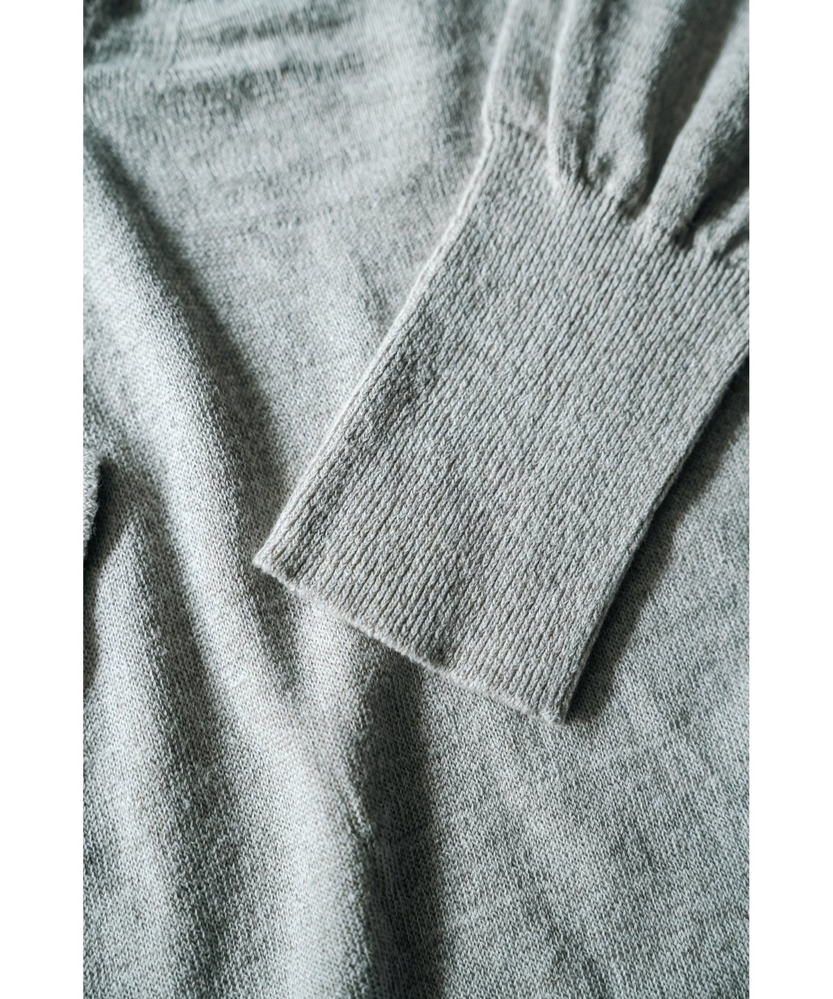 トップス LINEN/SILK PLAIN STITCHE V NECK Olde H&Daughter LINEN SILK PLAIN STITCH V NECK