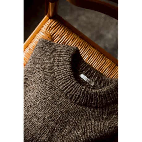 YANABA "ZOFFY" CREW NECK ROUND KNIT