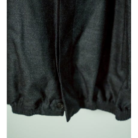 nonnotte "Shadow Herringbone" Draping New Bias Sleeve Blouson