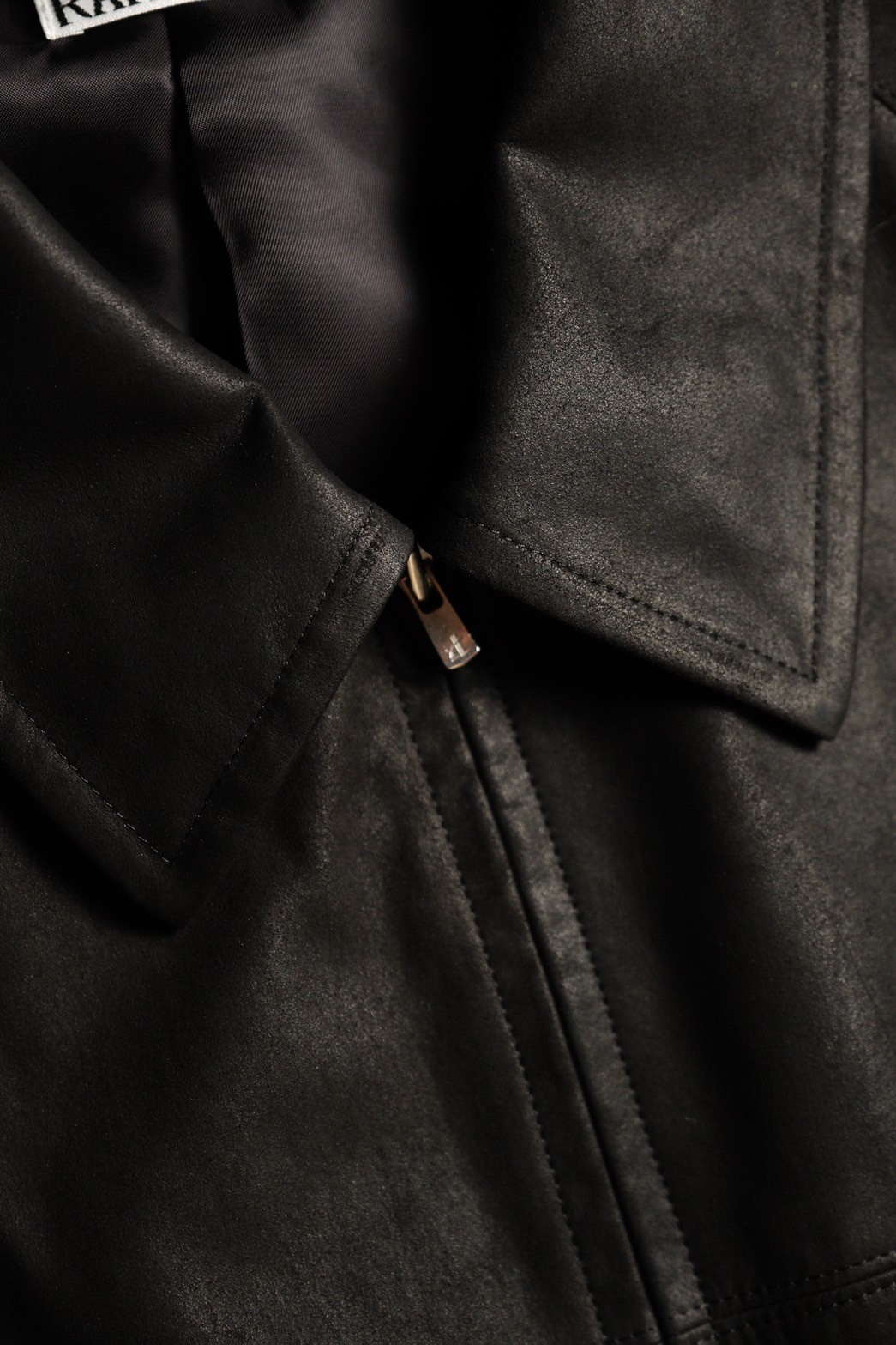 RAKINES Wild Kangaroo - Gullit | MusterWerk